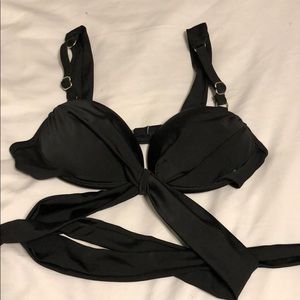 Black push-up bikini top